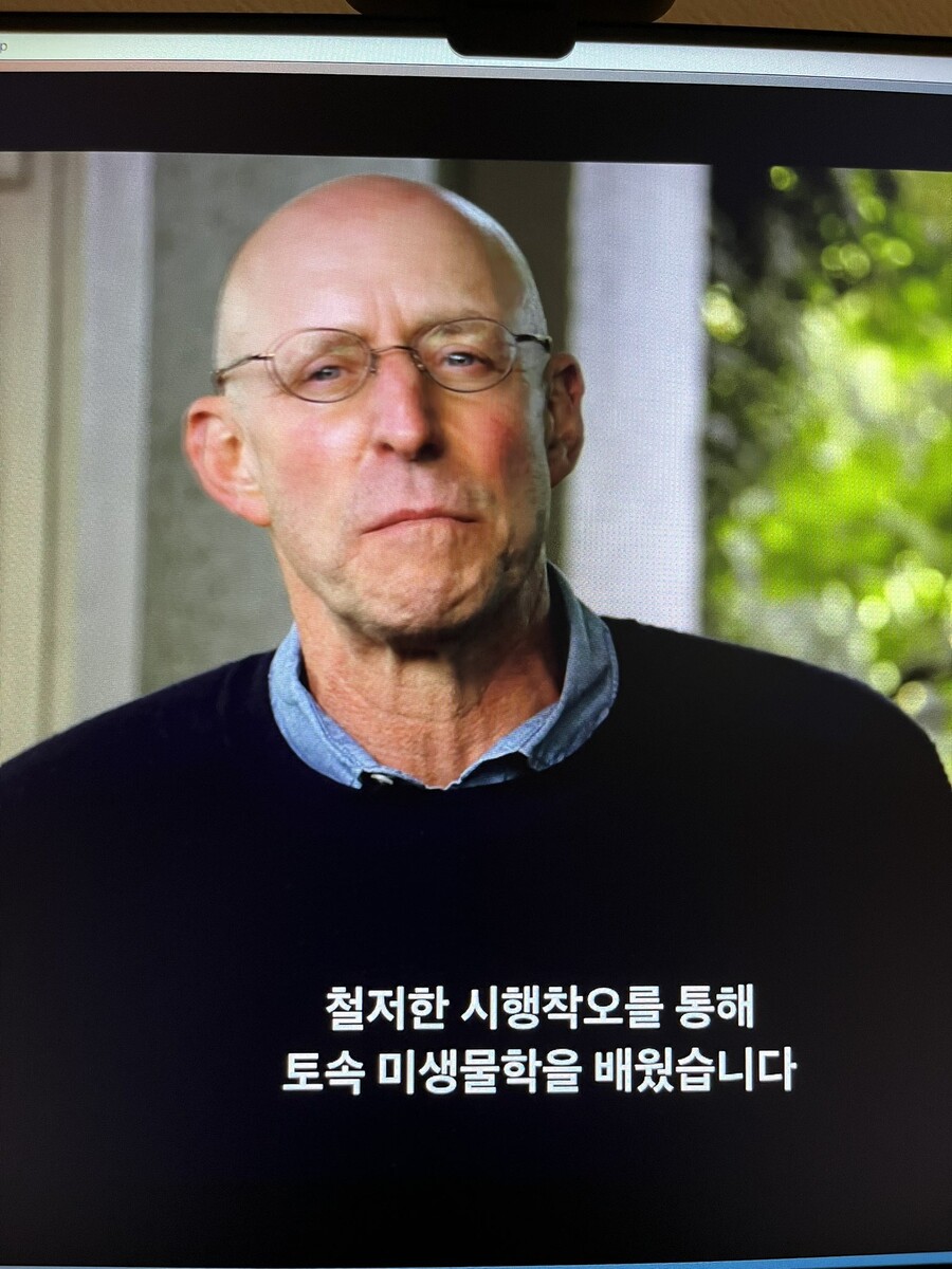 img/23/08/18/18a06c698b75122de.jpeg 낡고 더러운 나무통으로 치즈를 만들다가 정부에게 제지당한 수녀님 ㄷㄷ..JPG
