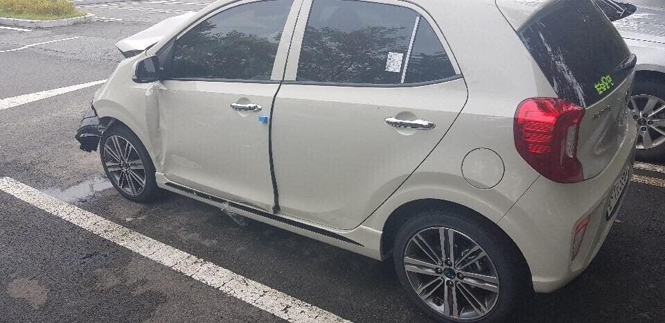 아침에 출고한 차 상태 (3)