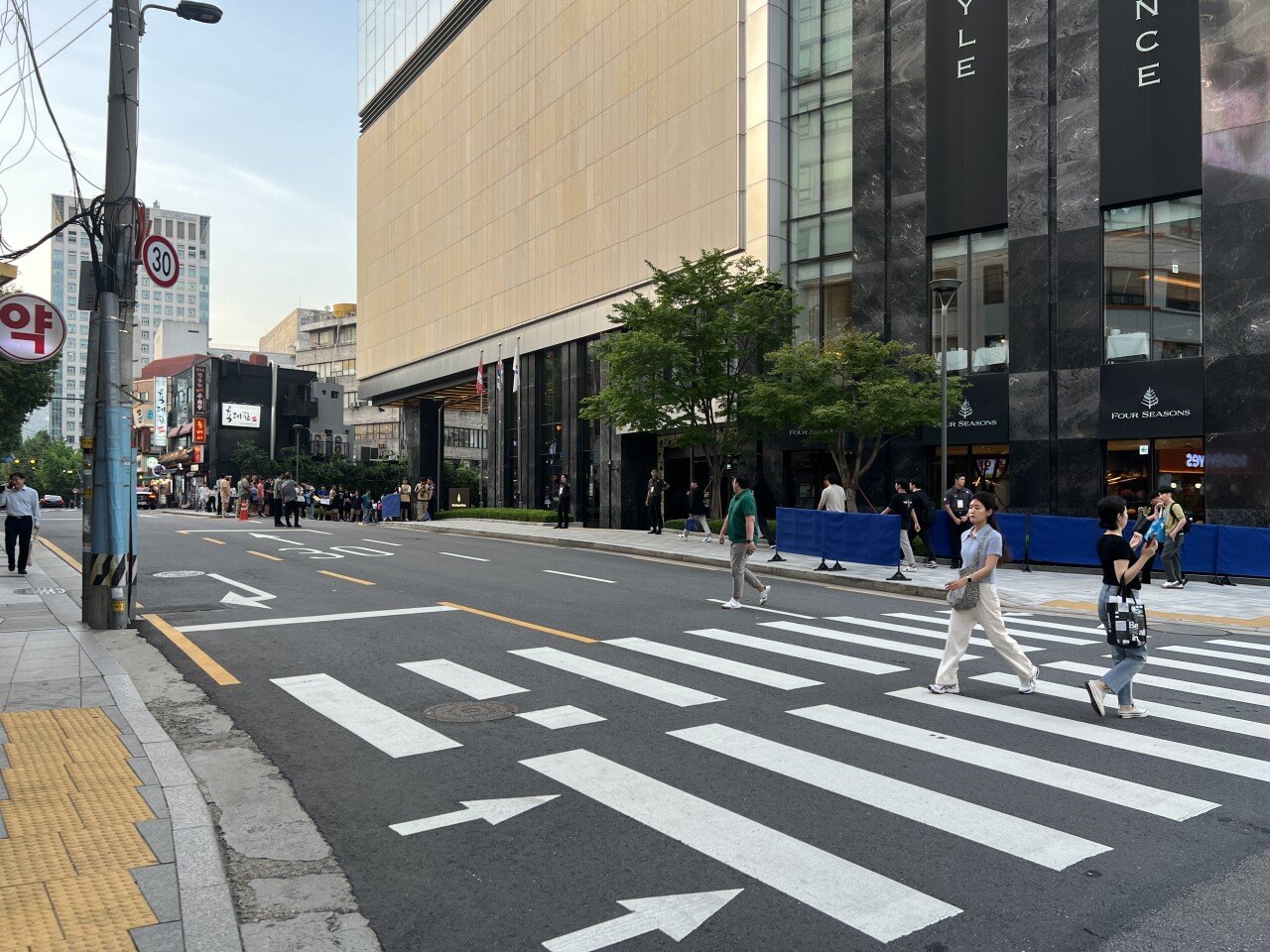 IMG_5167.jpeg 맨시티 숙소 앞 근황