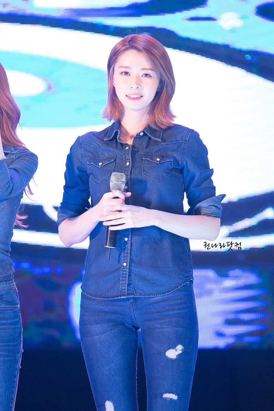 191c9fbd83154a34d.jpg 많은 사람들이 큰 거부감을 갖고있는 패션.jpg