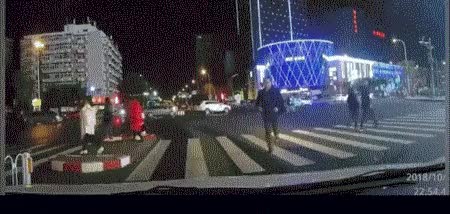 singlebungle1472-20220131-111522-009.gif