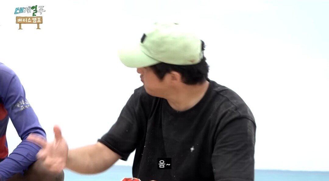 Internet_20231031_005715_6.jpeg 태계일주3 현지인들 터지게 하는 기안84 근황 ㄷㄷ...gif