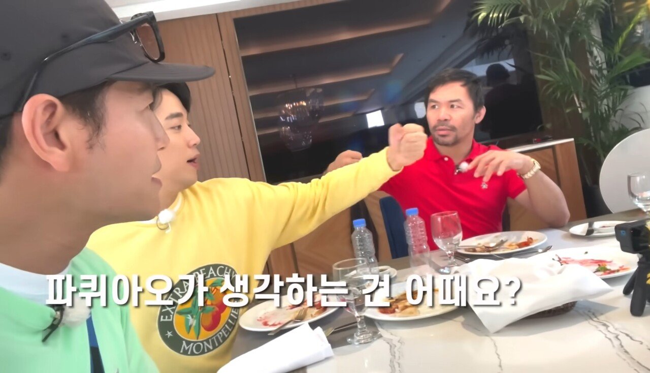 Screenshot_20230424_023319_YouTube.jpg 복싱 선수들이 말하는 가로 세로 훅 논쟁