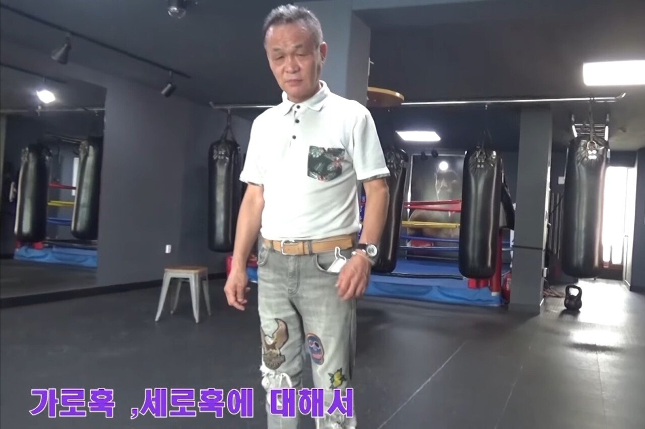 Screenshot_20230424_024507_YouTube.jpg 복싱 선수들이 말하는 가로 세로 훅 논쟁