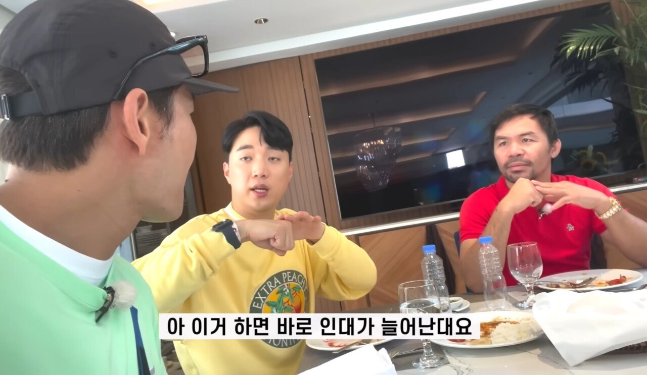 Screenshot_20230424_023353_YouTube.jpg 복싱 선수들이 말하는 가로 세로 훅 논쟁