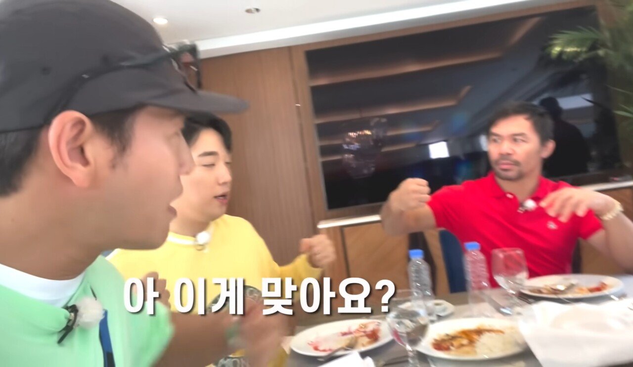 Screenshot_20230424_023323_YouTube.jpg 복싱 선수들이 말하는 가로 세로 훅 논쟁
