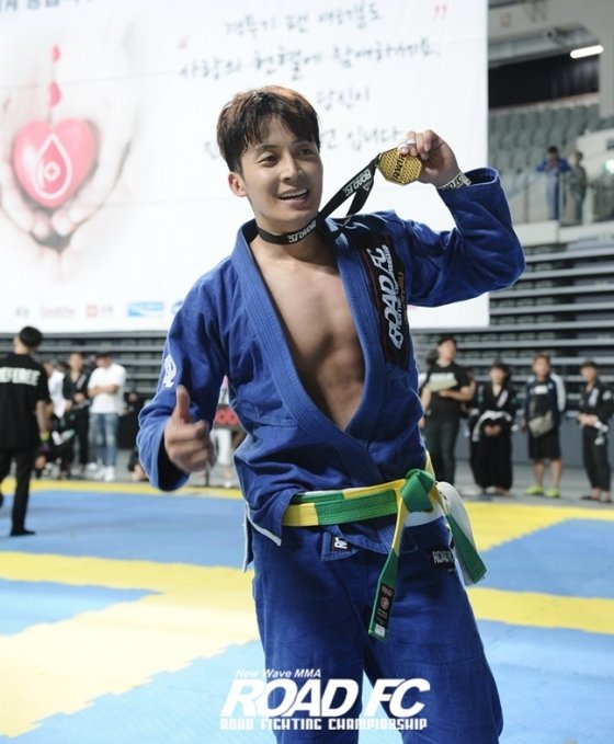 다운로드 (7).jpeg 실시간 개그맨 매치 격투기 대전 성사 ㄷㄷ