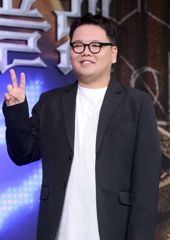 \'이나은 옹호 논란\' 곽튜브, 자숙 끝…\'전현무계획\' 복귀
