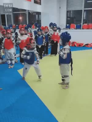 090c1587477001_2127031231.gif