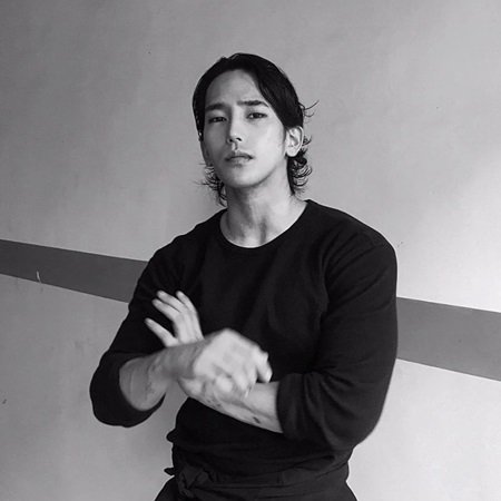 m (3).jpg 덱스에 이은 UDT 출신 존잘러 작가
