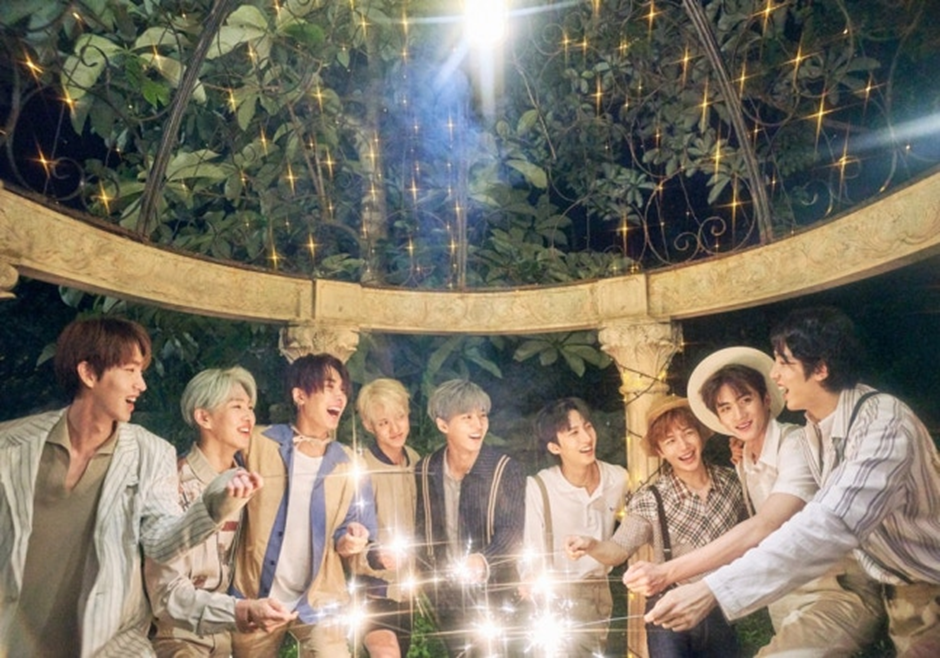 3년만에 완전체로 뭉친다는 남돌 (1)