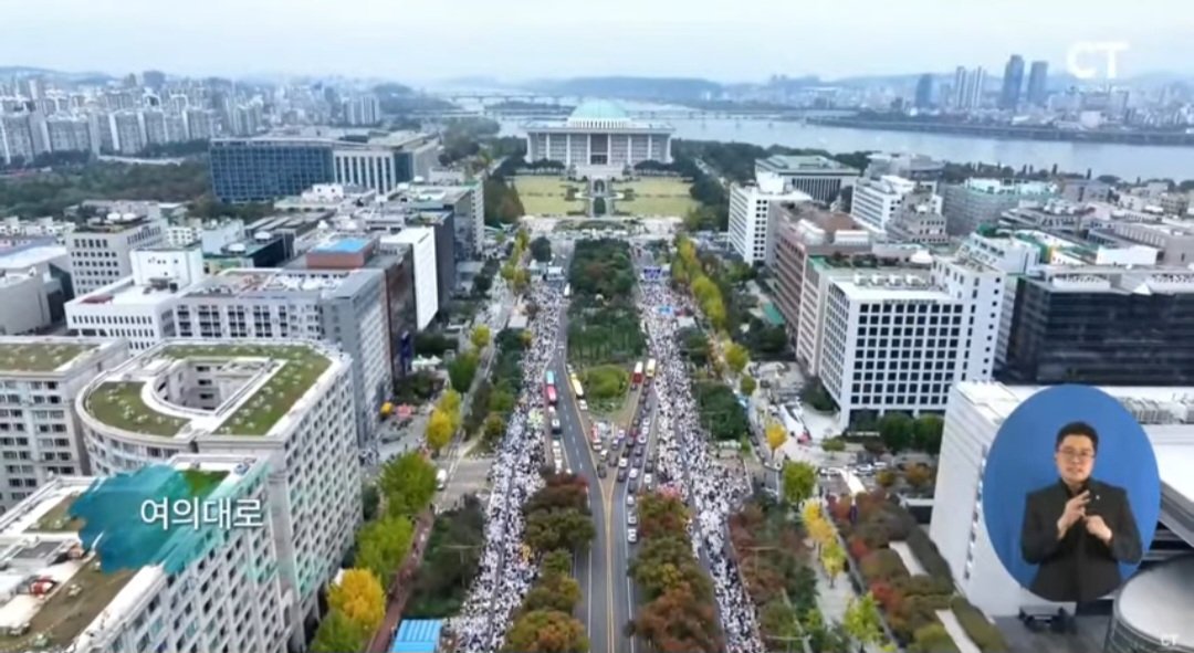 Screenshot_20241027_144821_YouTube.jpg 현 시각 서울 기독교 집회 ㄷㄷ