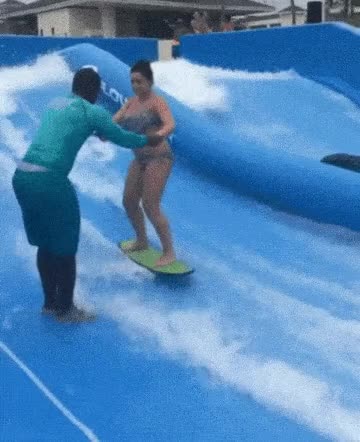 e_sedf32b002_87776565b2a9d22f78f26d613fa417bc3d14d552.gif