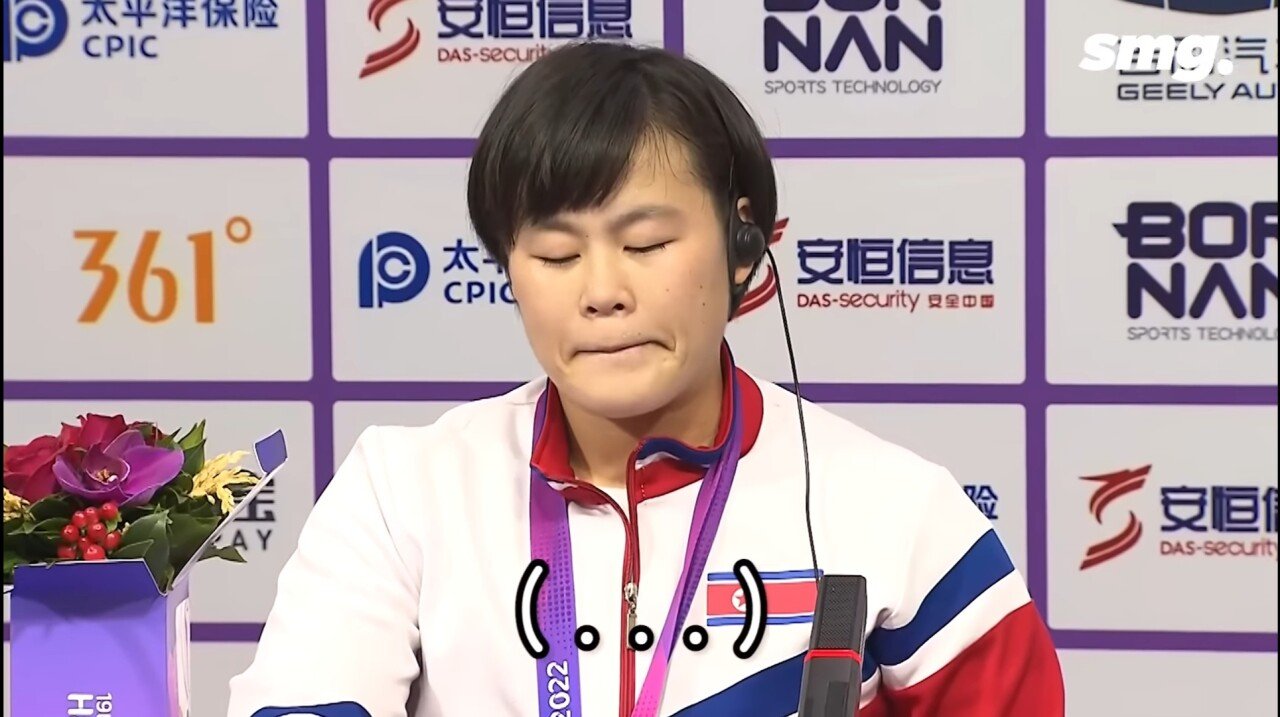 Screenshot_20231008_140623_YouTube.jpg 역도 5체급 싹슬이한 북한 선수 인터뷰