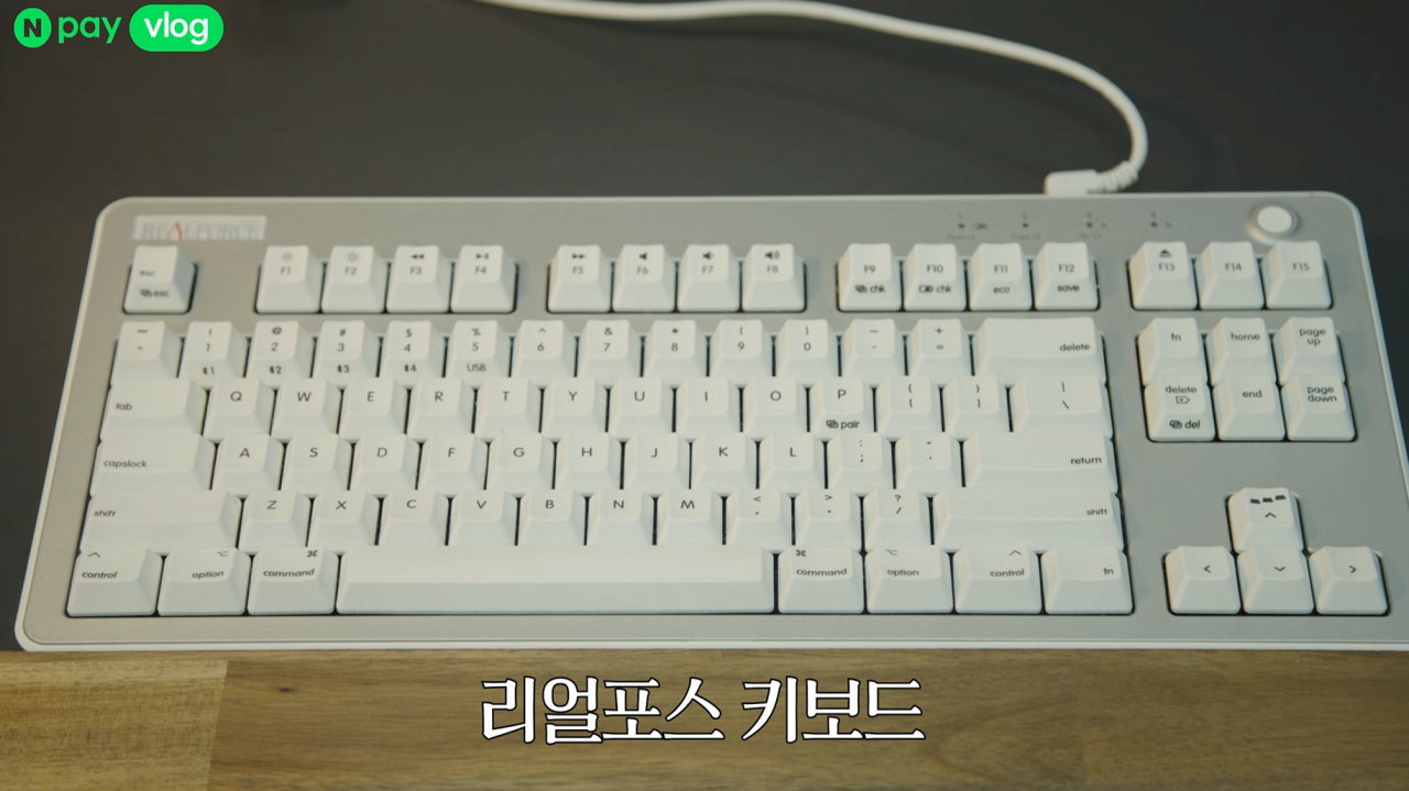 bt3cf18bc69c5adca7efb749b178ae1c49.png