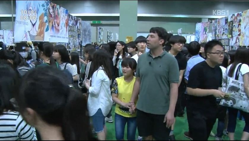 f69790188da7b13222fc6343fd3bdfe6.jpg 13살 딸과 새아빠 ㅎㄷㄷ
