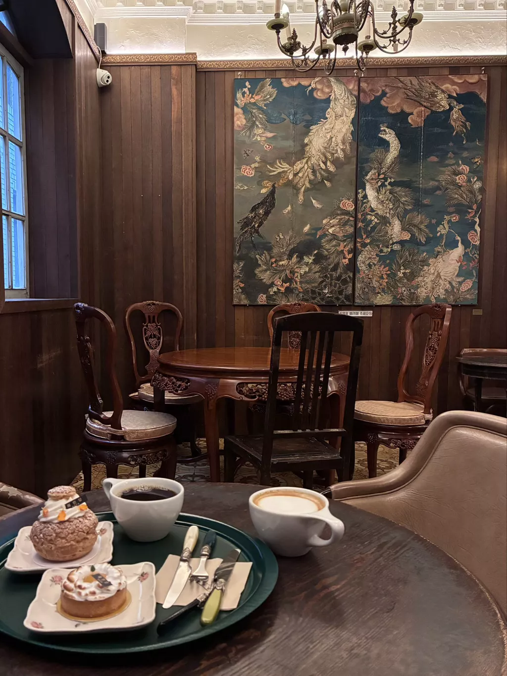 역사속으로 사라지는 근대 건축물 을지로 혜민당 2번째 사진