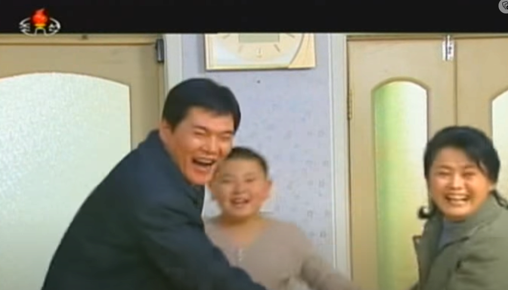 화면 캡처 2023-09-06 223729.png 북한드라마 레전드 결말.