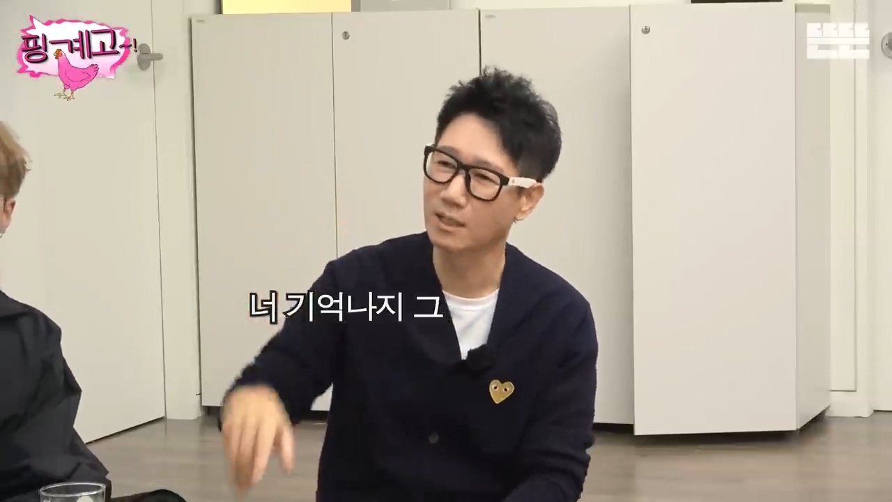 Internet_20231025_112651_1.jpeg 역주행하는 자동차랑 마주친 유재석 지석진 썰 ㄷㄷ..jpg
