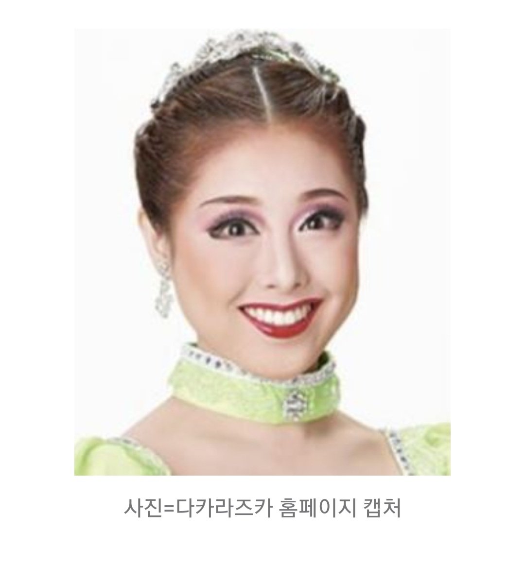 "선배가 고데기로 얼굴 지져" 25살 배우 사망…\'일본판 더글로리\'