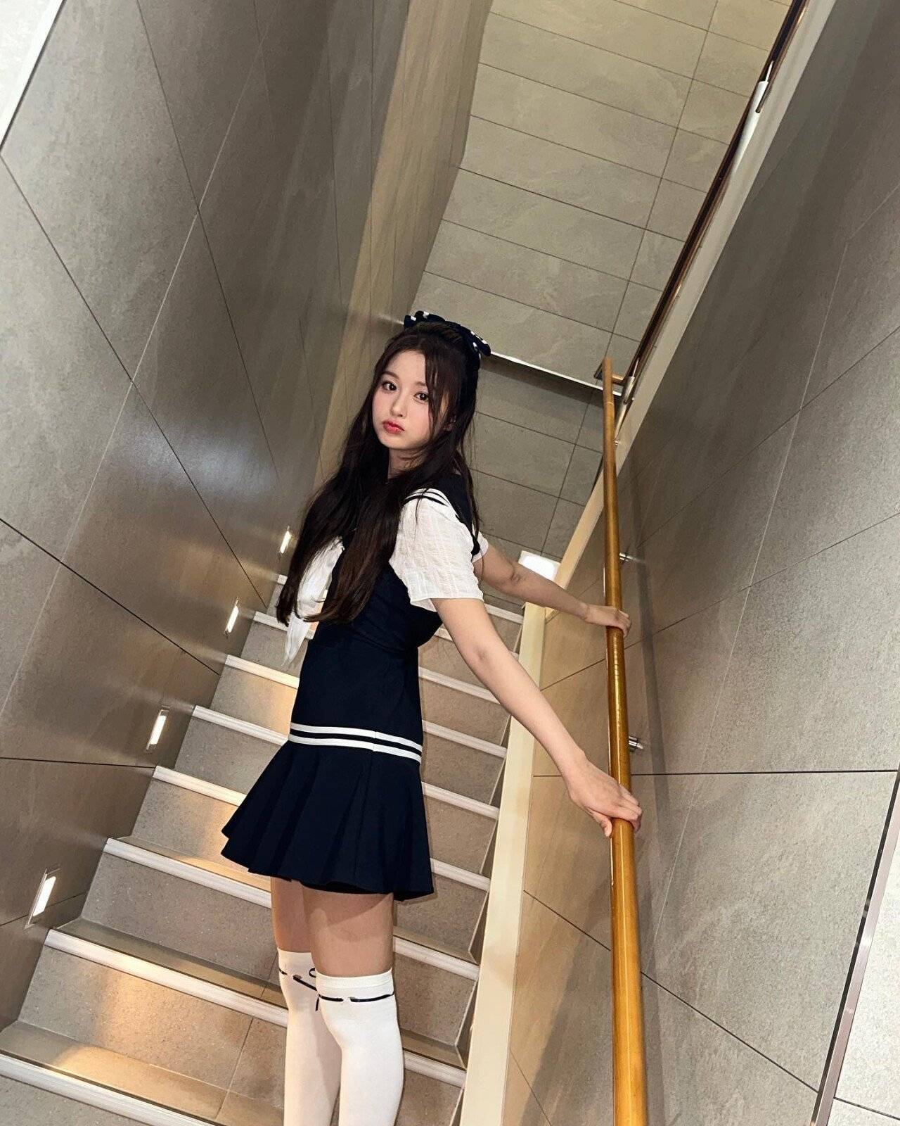 오늘자 공식 인스타 설윤.jpg | 인스티즈