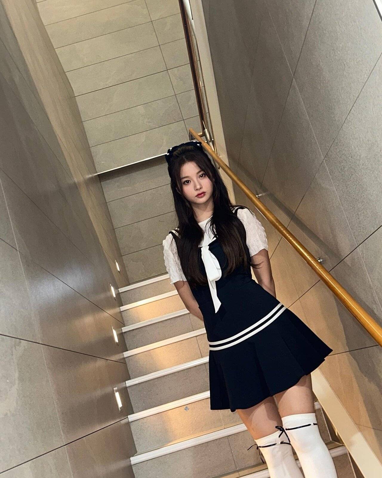 오늘자 공식 인스타 설윤.jpg | 인스티즈
