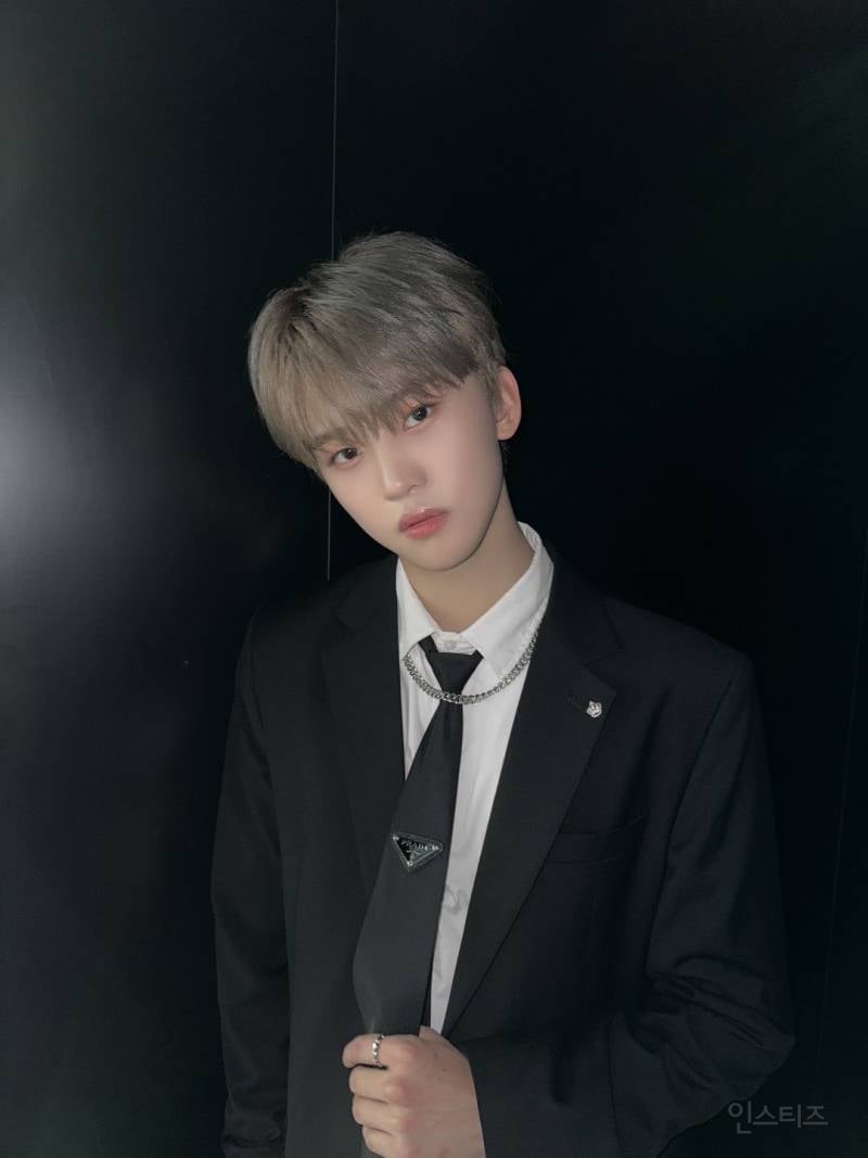 데뷔하자마자 닮은 꼴 대거 생성한 남돌 jpg | 인스티즈