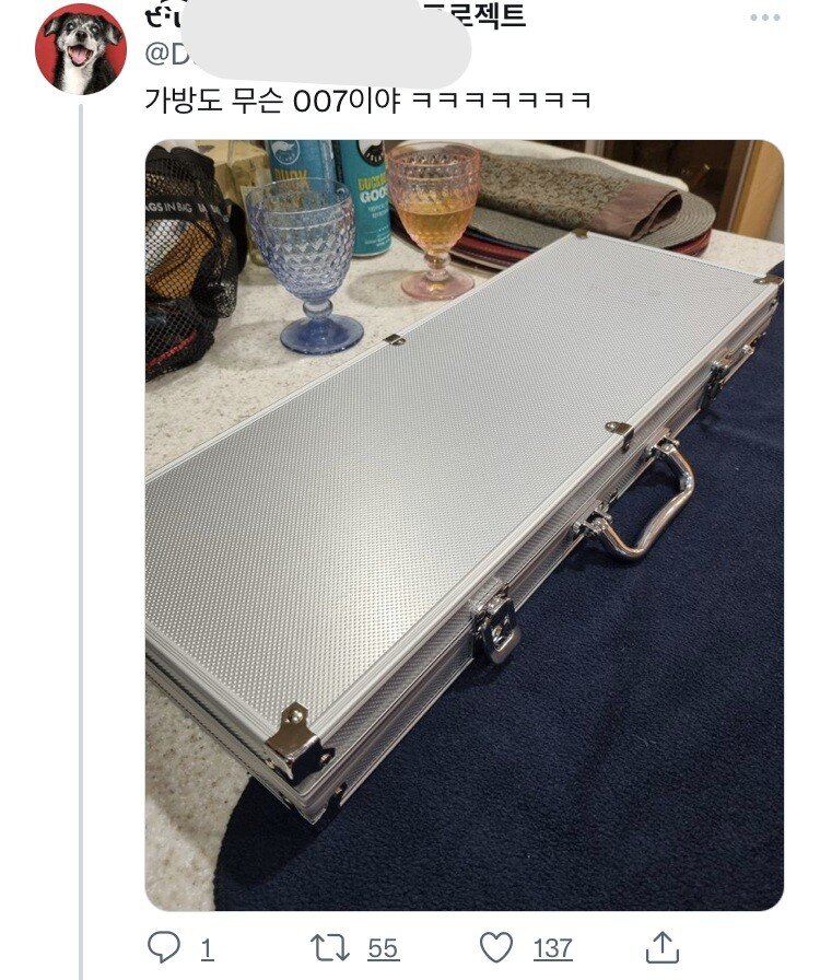 b.jpg