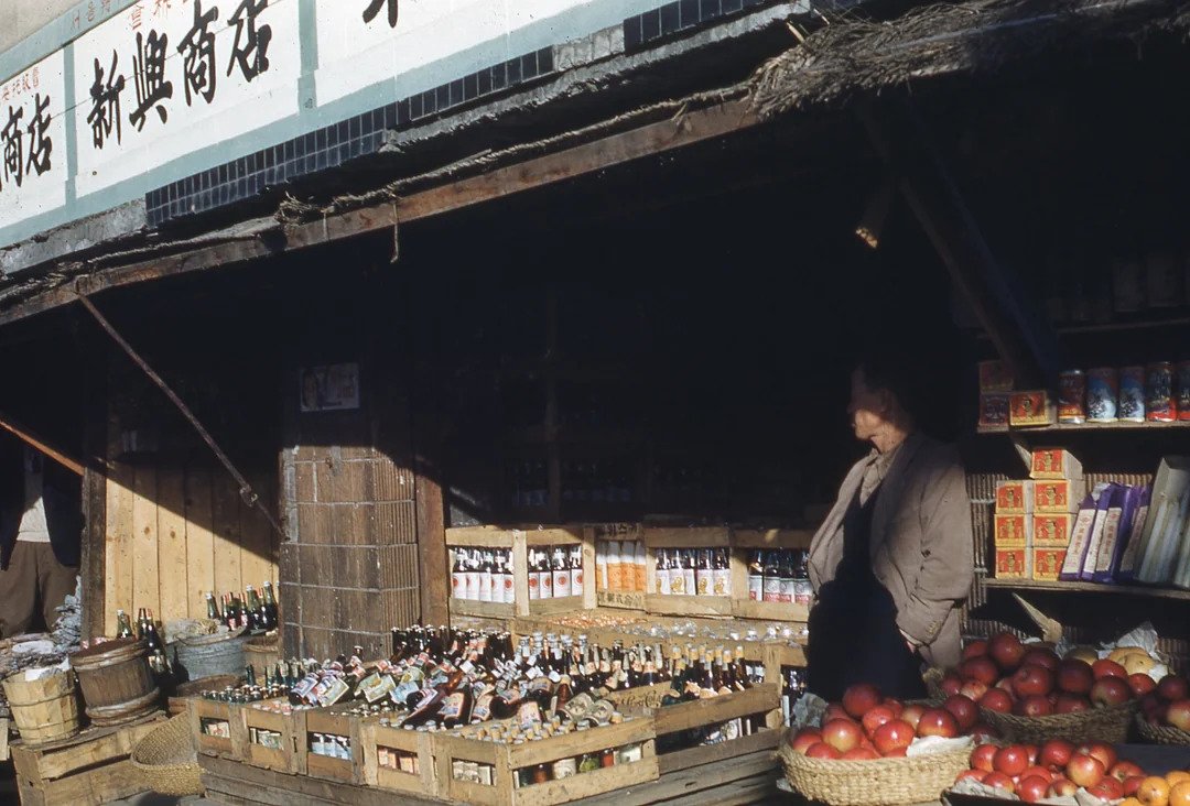 스울3.webp.ren.jpg 1951~1952년에 촬영된 서울 사진