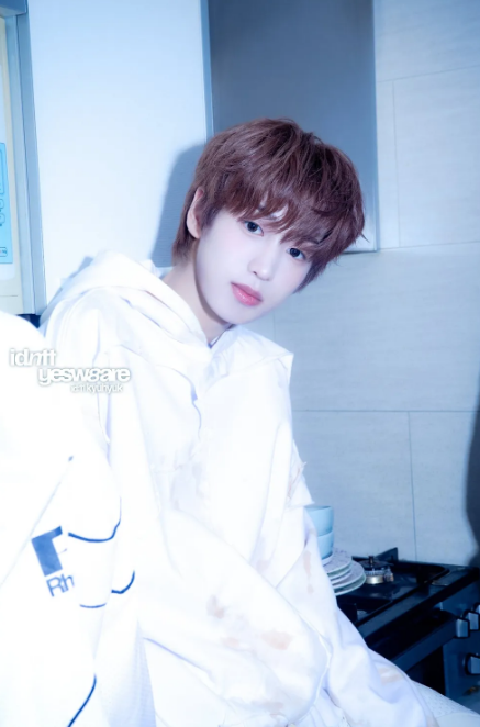 2010년생인데 키가 187cm라는 남돌 (1)