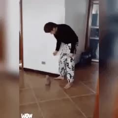 6f0ab7ef8888e36e7f5b67a53cc900a785d6ac21.gif
