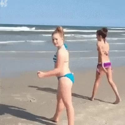 e6f489431b6ac2e1ace954824486264472620b2d.gif