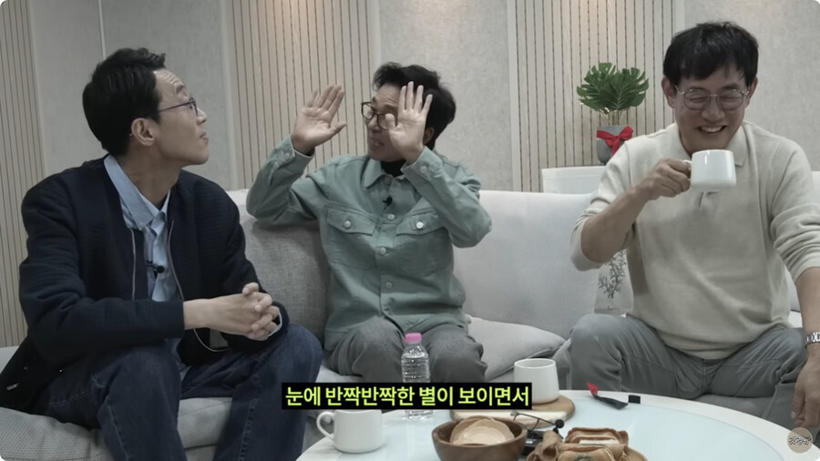 img/23/11/03/18b94e403fa2b946.png 이경규가 찍소리도 못하는 김국진한테 이겼다고 환호한 사건 ㄷㄷㄷ...JPG