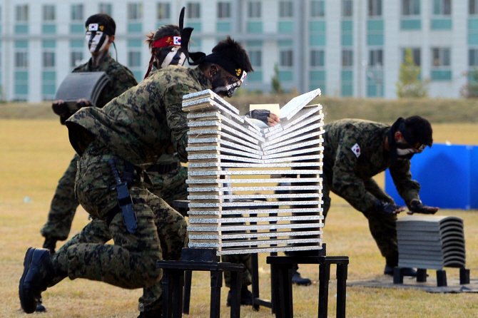 19178da96dc1202e0.jpg 국내 밀덕들이 한국특수부대에서 정말 극혐하는거