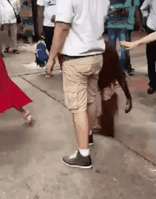 bt12ce99b0f549481da5f50fada32c7b9f.gif