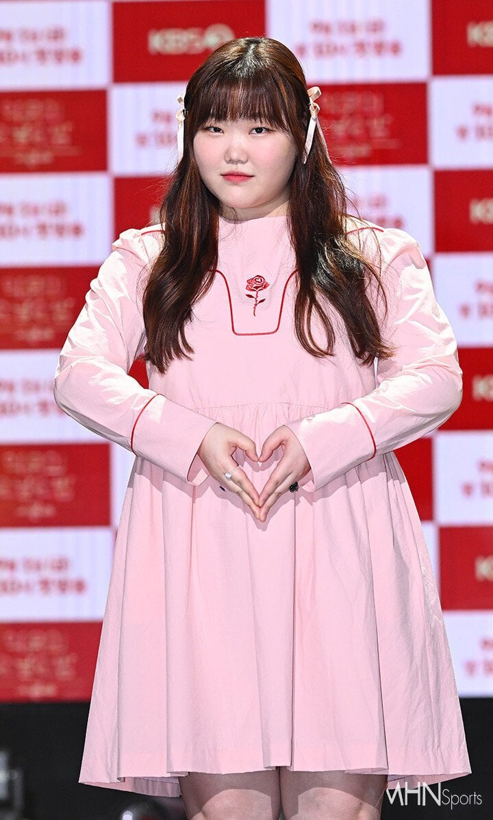 F20E1CFE-B468-43F9-AEFA-3B7BBD637E95.jpeg 악뮤 수현이 변하게 된 이유