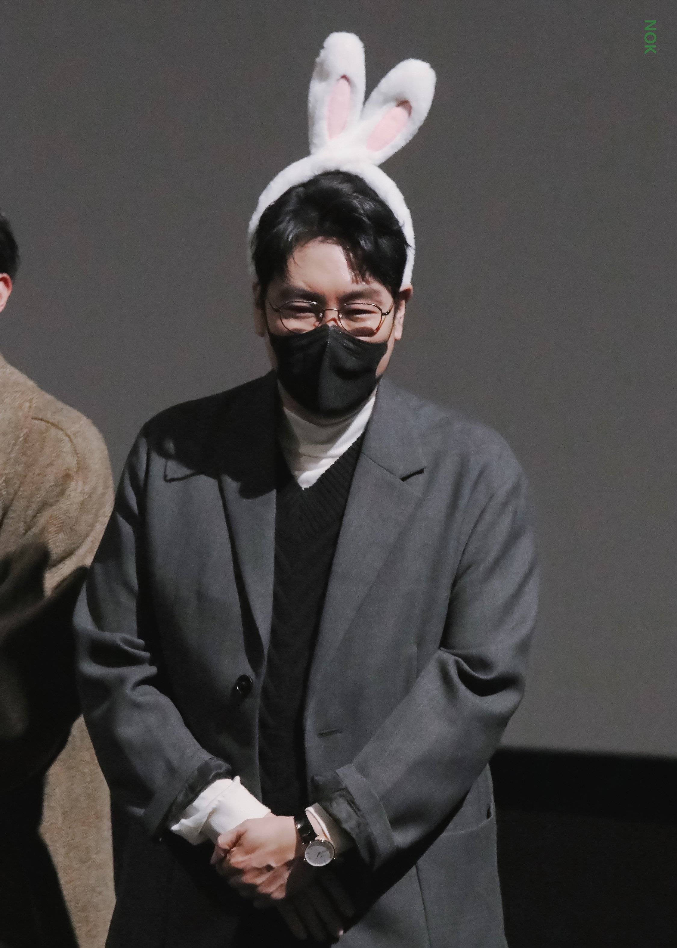 머리띠의 축복이 끝이없는 영화 무대인사 모음.jpg | 인스티즈