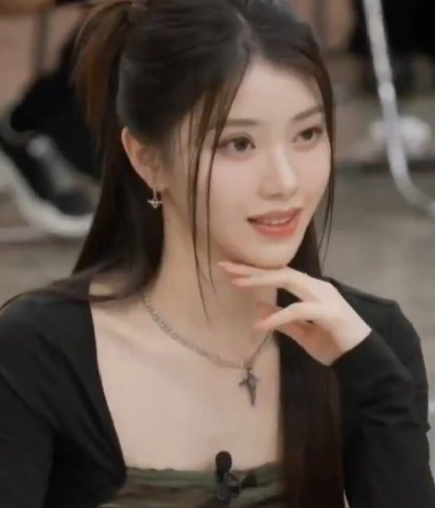 요즘은 이런 얼굴상이 유행이라고 함.jpg | 인스티즈