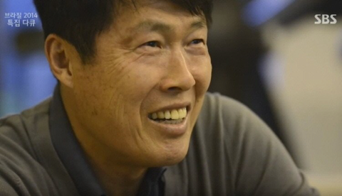다운로드 (7).png "제가 뭐 지성이만큼, 손흥민만큼 축구를 잘했으면..." "제가 뭐 지성이만큼, 손흥민만큼 축구를 잘했으면..."