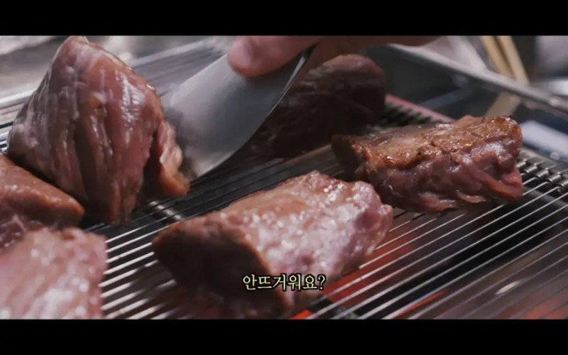 쉐프가 짧은 집게를 쓰는 이유