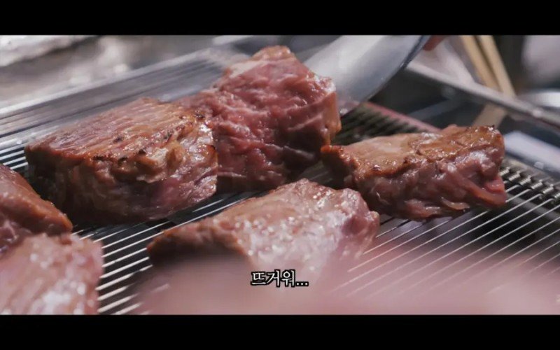 쉐프가 짧은 집게를 쓰는 이유