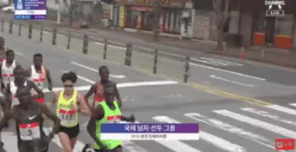 CAB8F4D2-EA7F-46CD-8E8F-2973EC1B6E33.gif