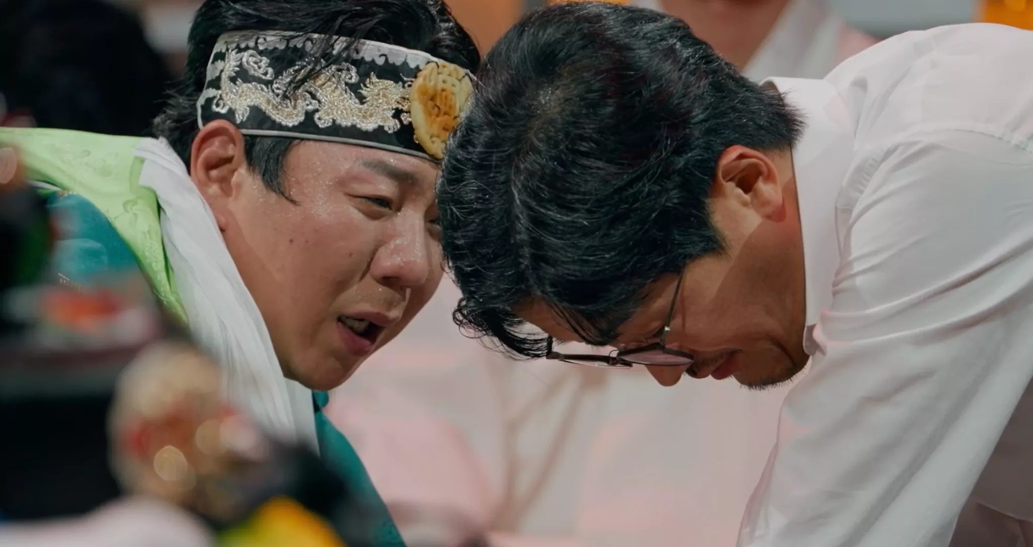 굿을 통해 죽은 딸과 만난다면 5번째 사진