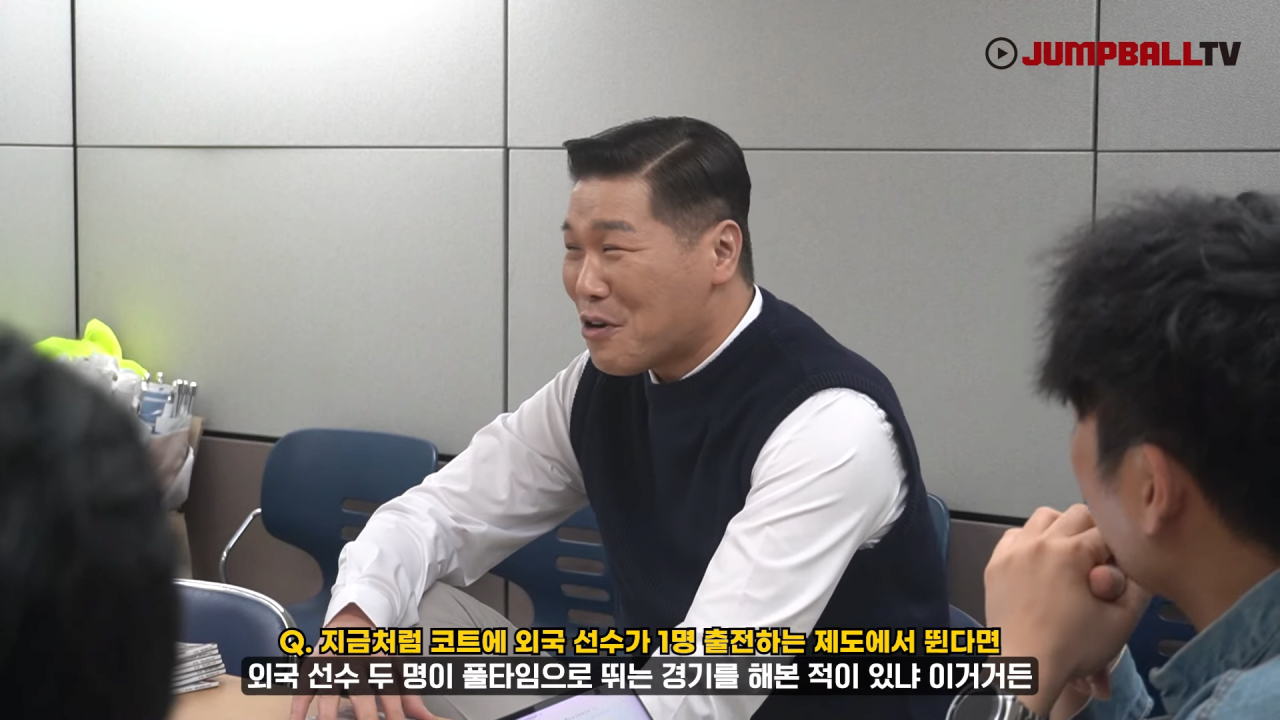 [점프볼300호 특집인터뷰] 한국농구 레전드, 서장훈을 만나다 18-58 screenshot.png 자신의 선수시절을 폄하하는게 어이없는 서장훈