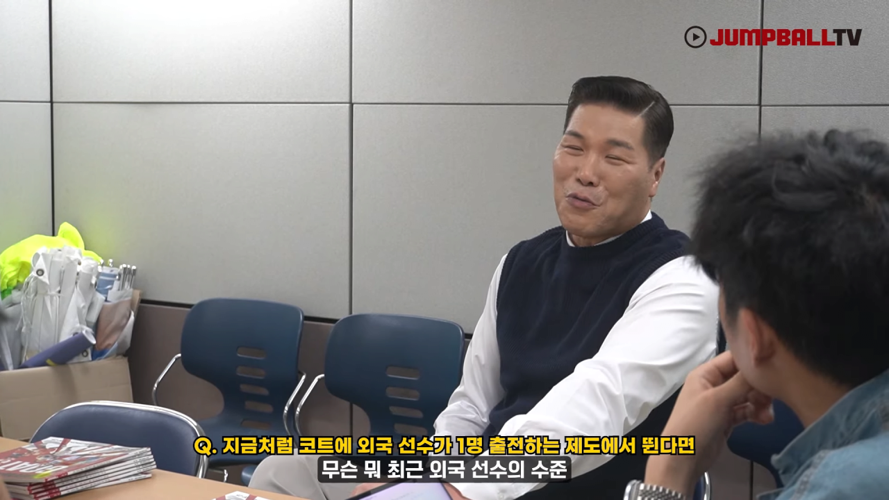 [점프볼300호 특집인터뷰] 한국농구 레전드, 서장훈을 만나다 19-50 screenshot.png 자신의 선수시절을 폄하하는게 어이없는 서장훈