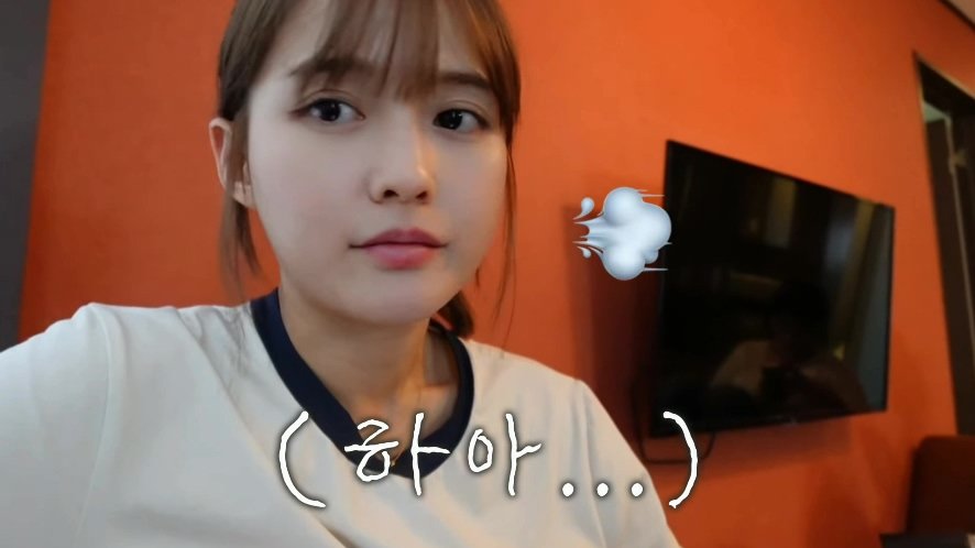 남22.jpg 일본 여행 첫날부터 숙소 컴플레인 넣은 배우 남보라 가족.jpg
