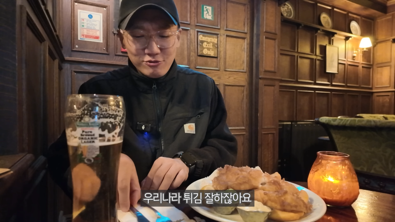 영국 육식 탐방기 _ 억지 괴식 말고 _진짜 영국의 맛_ 28-31 screenshot.png 영국 본토의 \'진짜\' 정통 피쉬앤칩스 . jpg