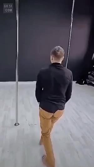 d4a76e2f8c590a8e9d6bc73bad45eb3e_1650064483_0495.gif