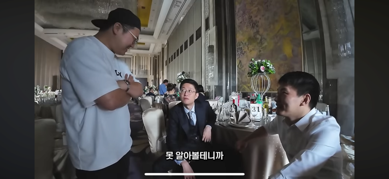 IMG_5080.png 한국인 금지 북한식당 잠입한 유튜버