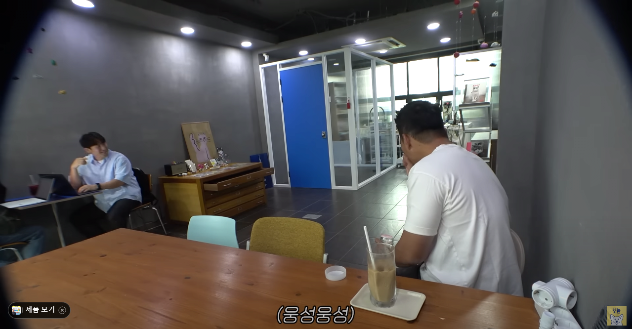 고양이는 잘 모르는 강형욱 근황 ㄷㄷ...jpg